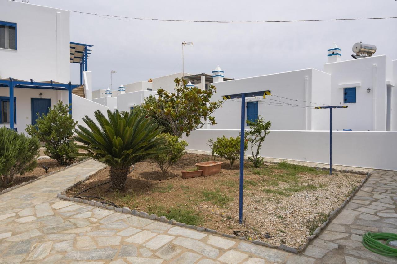 Studios Ninemia Serifos 2 Livadi  Exterior photo